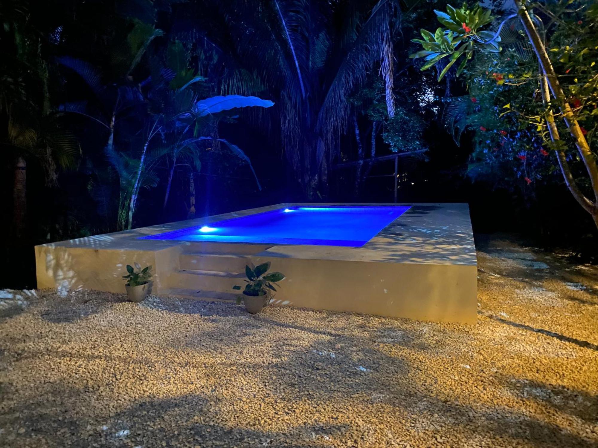 Nahele Lodge Playa Santa Teresa  المظهر الخارجي الصورة